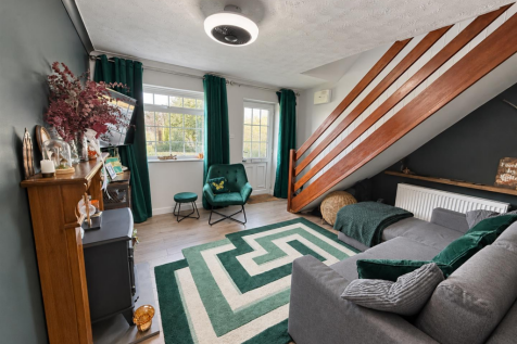 Glamis Close (2).png