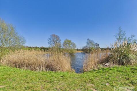 CAM03603G0-PR0067-STILL001