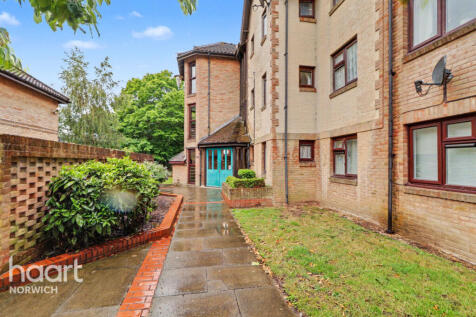 Property Image 8