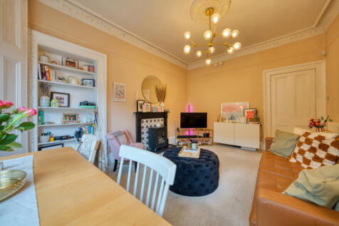 Lyndhurst Gardens, Glasgow, Glasgow City photo 4
