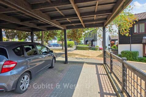 Driveway/Parking