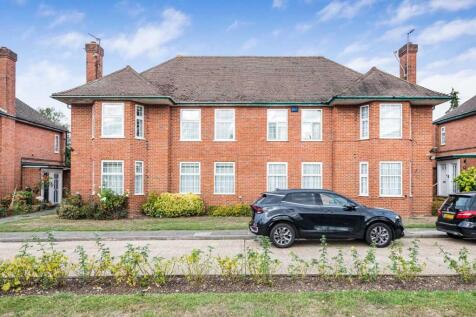 EXTERIOR (pic 2)