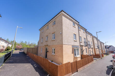4 Bedroom Town House for Sale