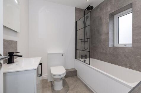 Latham Lane, Orrell, WN5 0JQ photo 3