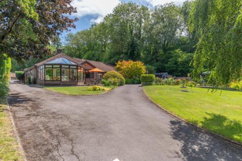 130 Badminton Road (28)