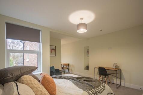 First Floor Studio Rear 3-1