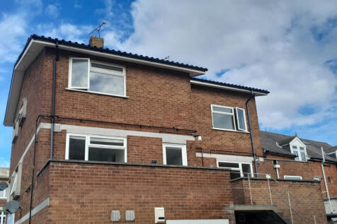 A 2 Bedroom maisonette for Rent