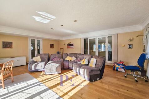 Very large family room