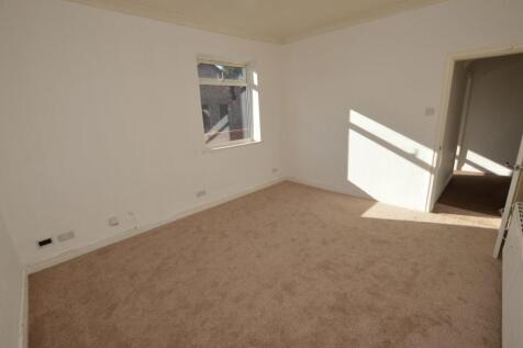 Walnut Avenue, Whelley photo 3
