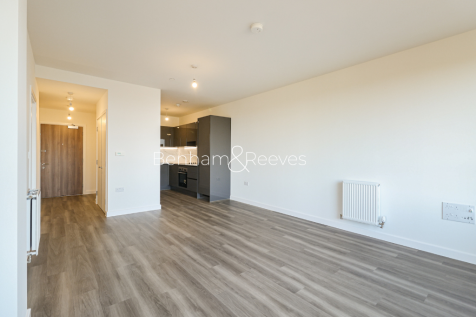 Bermondsey South, London, SE15 photo 3