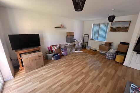 Meadfoot Place, MK41 photo 5