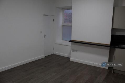 Kitchen / Living Room