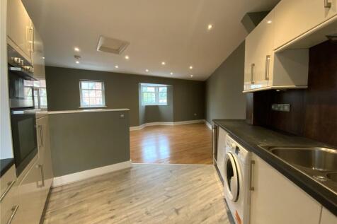 New Road, Marlborough, Wiltshire, SN8 photo 4