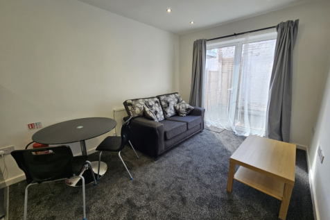Rai Court, Leamington Spa photo 3