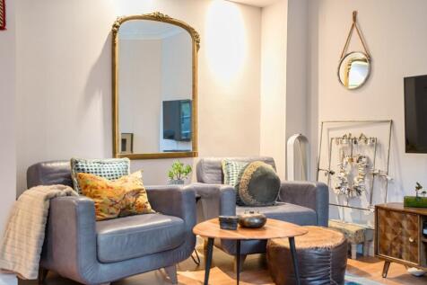 EweMove Harrogate Living Room