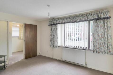 Iveagh Close, Measham, Swadlincote photo 3