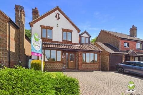 EweMove Estate Agents Basingstoke - Highwood Ridge