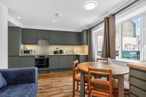 Reception/Kitchen