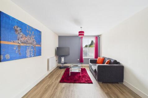 Spacious Living Area