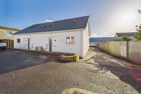 Front Aspect and Parking