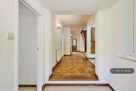 The Ridges, Wokingham, RG40 photo 5