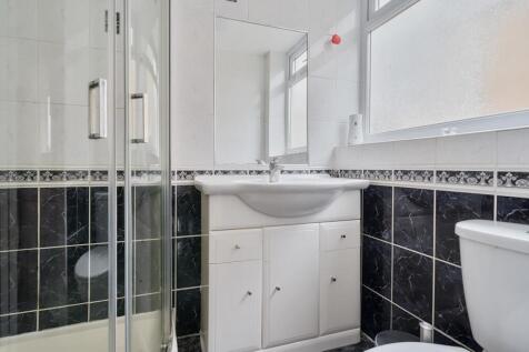 Davidson Frost-Wellings, DFW,Bathroom,Felbridge Av