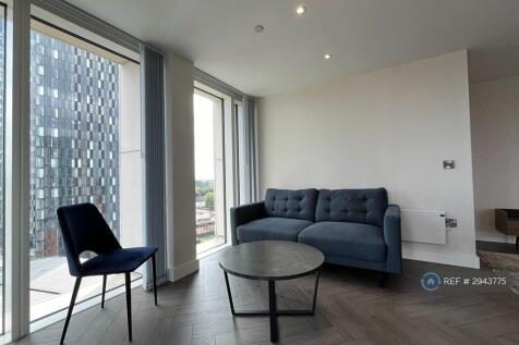 Living Area 2