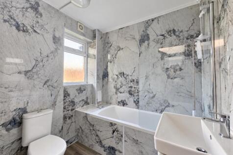 Avon Street, Stoke - Bathroom
