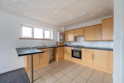 -Flat 2, 27a Creek Road 13.jpg