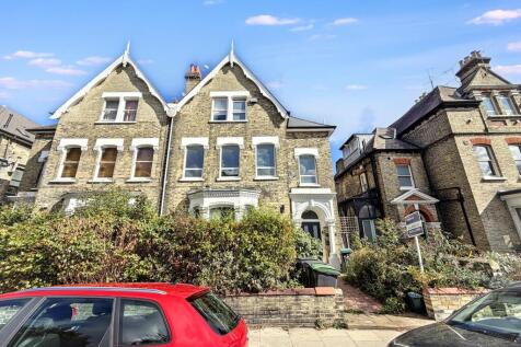 Flat 2, 10 Ribblesdale Road, Hornsey, London, N8 7EP