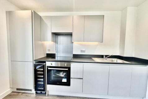 Spacious Three-Bedroom Home in a Prime Residentia