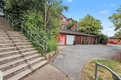 Garland Close, Exeter, EX4 photo 3