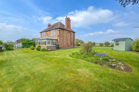 Robies Gorse Farmhouse - Image-67.jpg