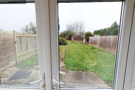 Oaklands Avenue, Loughborough photo 5