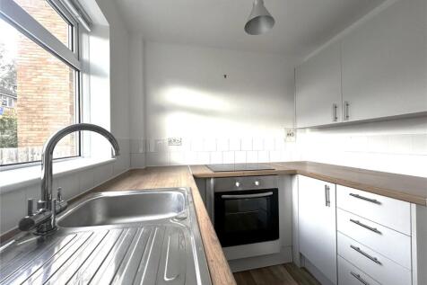 Hawthorn Rise, Stroud, Gloucestershire, GL5 photo 3
