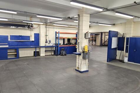Distribution Warehouse to rent Image 4