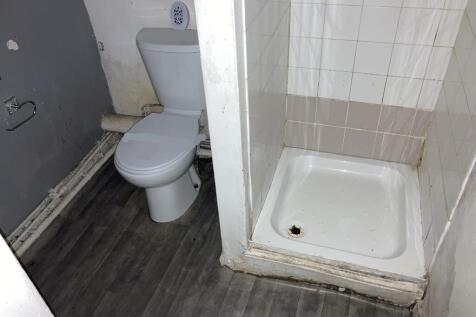 Bathroom T202512101126.jpg