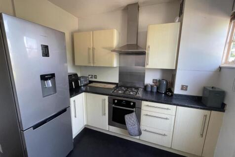 kitchen 1.jpg