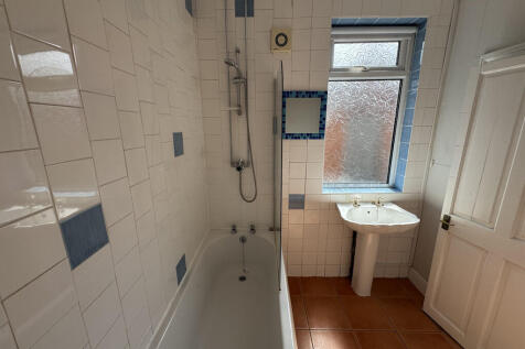 20250829_12441539...