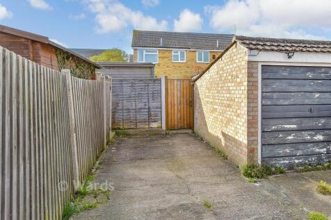 Driveway/Parking