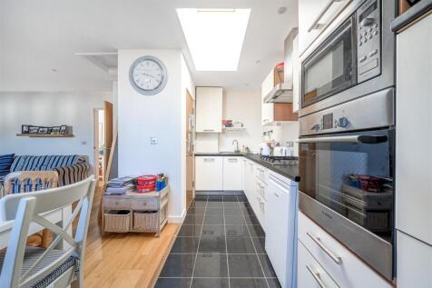 Leander Court, Graystone Road, Tankerton