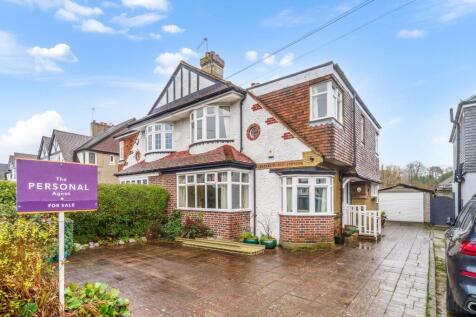 Epsom, KT17 - property photo
