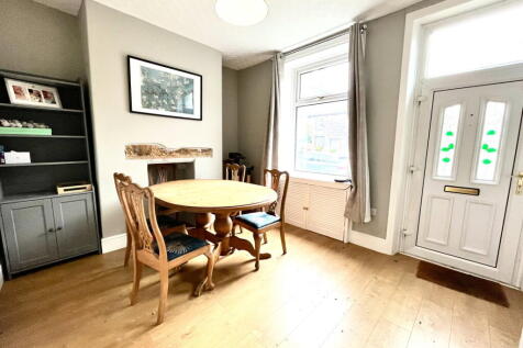 Bolton Road, Silsden, Keighley, BD20 0JY photo 5