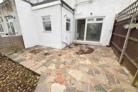 Davidson Frost-Wellings, DFW Hale Grove Gardens, G