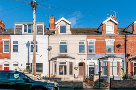63 MArshfield Road3.jpg