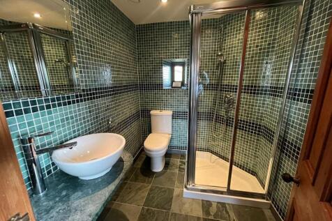 ENSUITE 3