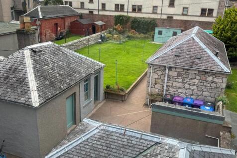 Communal access and gardens