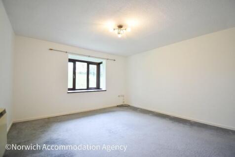 Briar Court, Norwich, NR5 photo 3