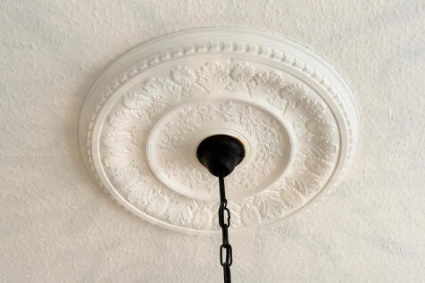 Ceiling Rose.jpg