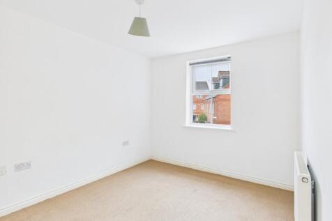 CAM04922G0-PR0090-STILL010